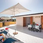 Casa Viola - A 100 Metri Dal Mare Траппето