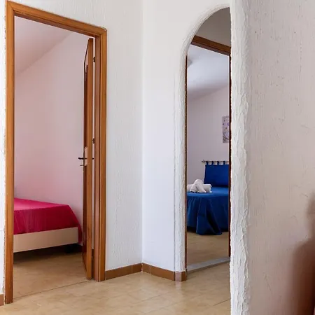 Casa Viola - A 100 Metri Dal Mare شقة